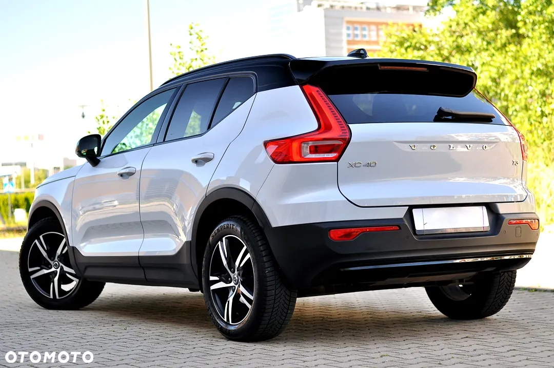 Volvo XC 40 T3 R-Design - 7