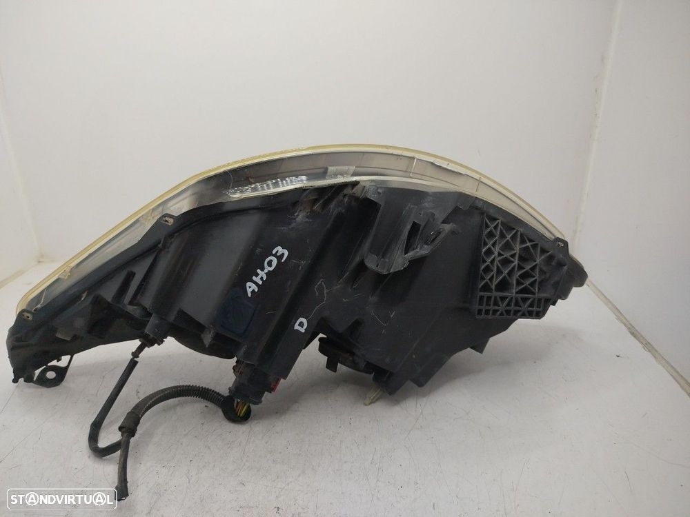 Farol/ Otica Dianteiro Dto Citroën C4 I (Lc_) - 4