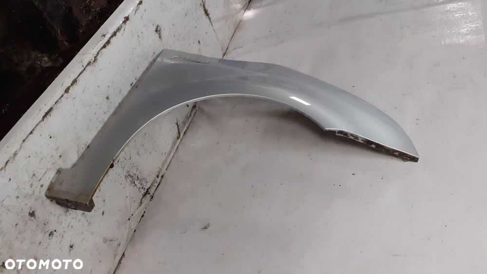 * CITROEN C4 GRAND PICASSO BŁOTNIK PRAWY PRZEDNI EZRC SREBRNY - 3