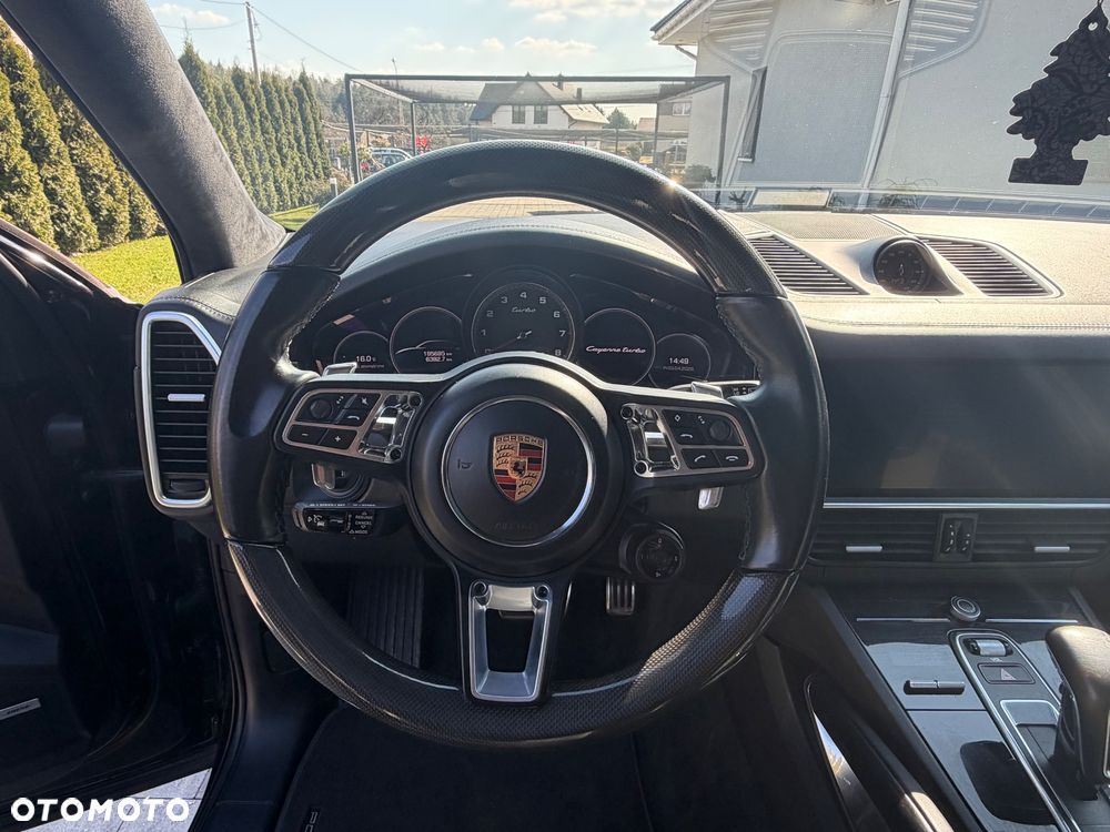 Porsche Cayenne - 13