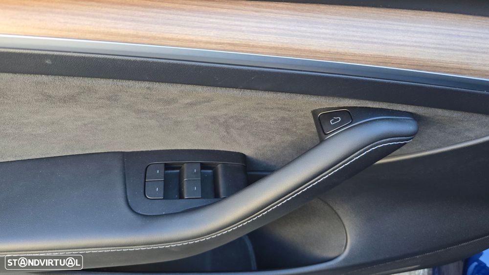 Tesla Model 3 Long Range AWD Dual Motor - 9