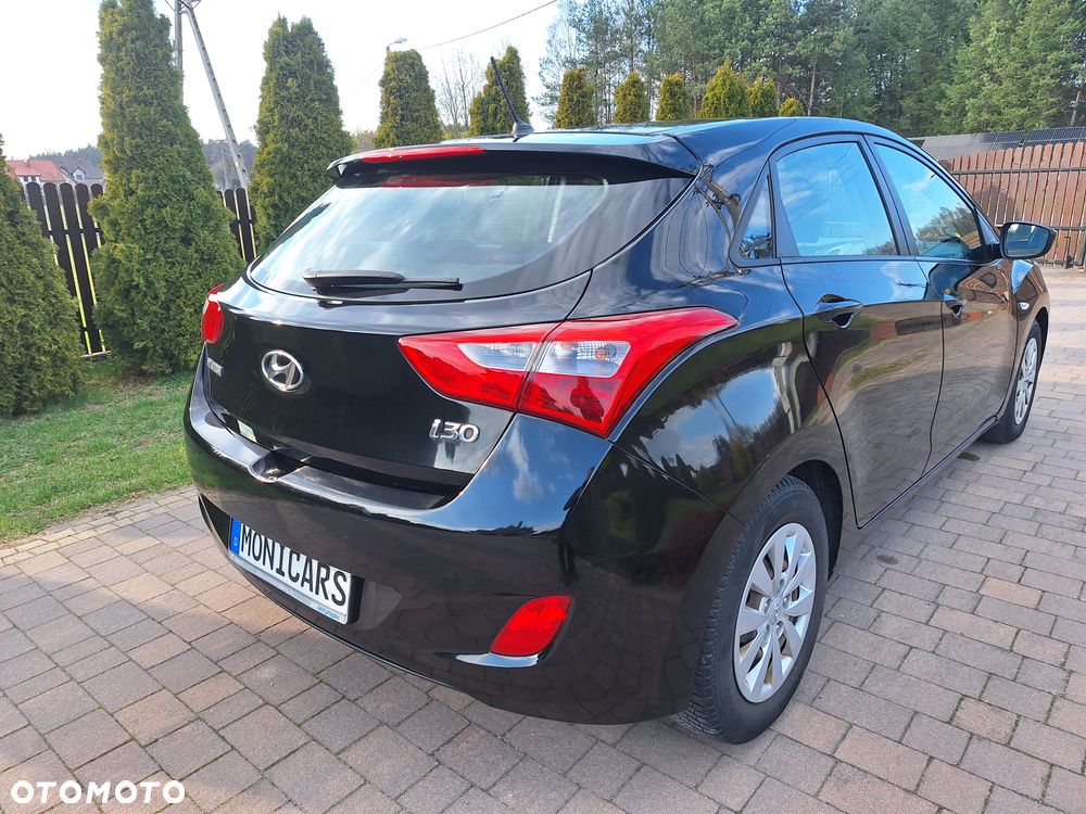 Hyundai i30 1.4 Classic EU5 - 3