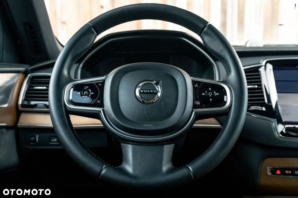 Volvo XC 90 T6 AWD Geartronic Inscription - 8