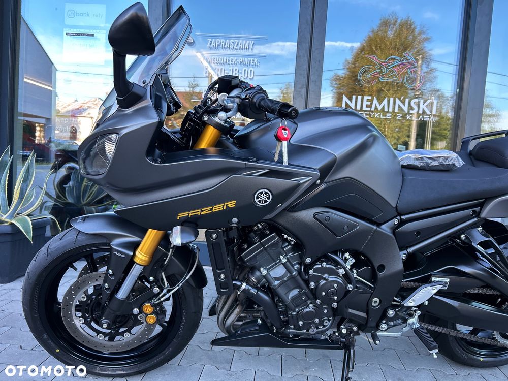Yamaha FZ8 - 19