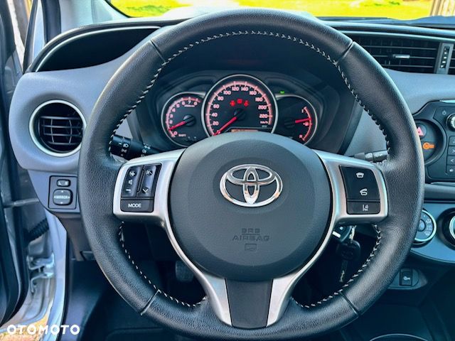 Toyota Yaris 1.33 VVT-i Edition-S - 27