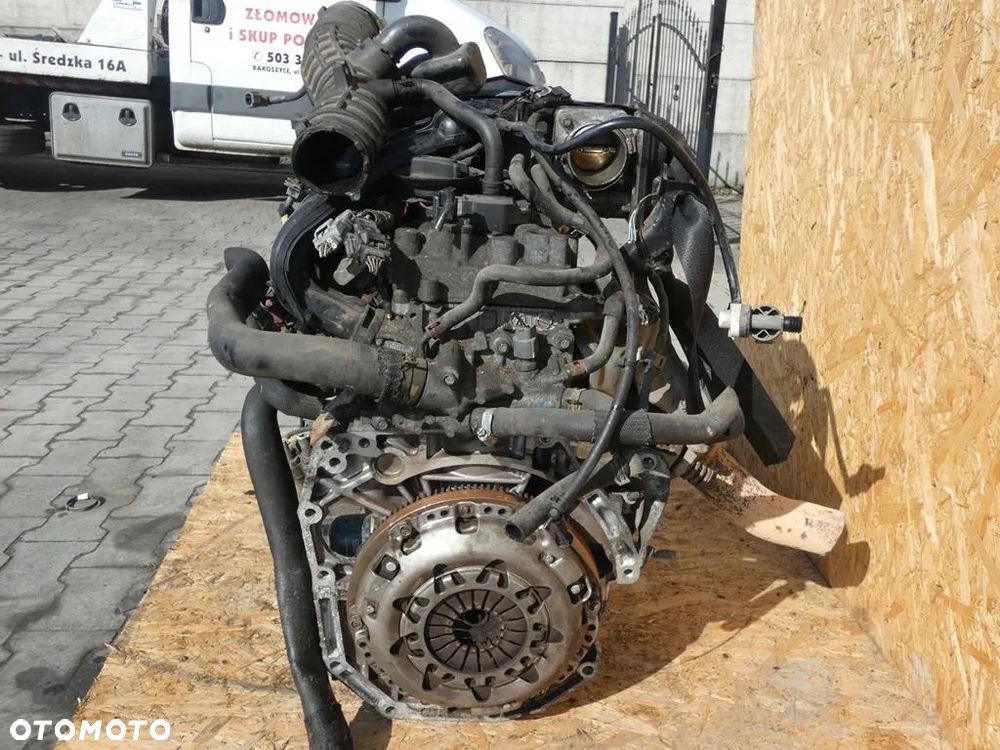 H4M738 Kompletny silnik z osprzętem 1.6 DACIA DOKKER II 2015-2019 - 2