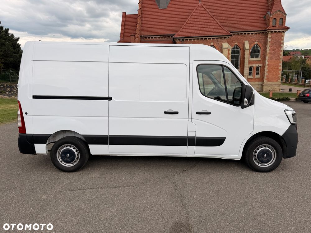 Renault Master L2H2  2.3 136KM - 4