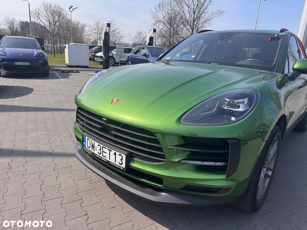 Porsche Macan Standard - 2