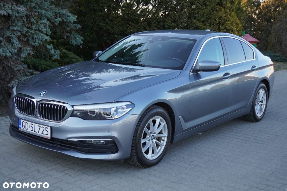 BMW Seria 5 520d xDrive - 7