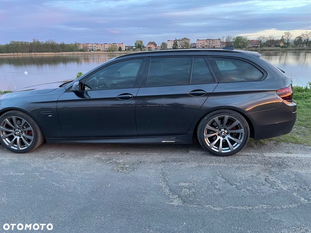 BMW Seria 5 520d - 5
