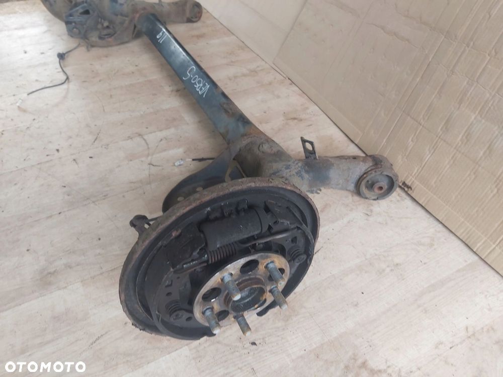 Toyota VERSO S belka zawieszenia tył - 4