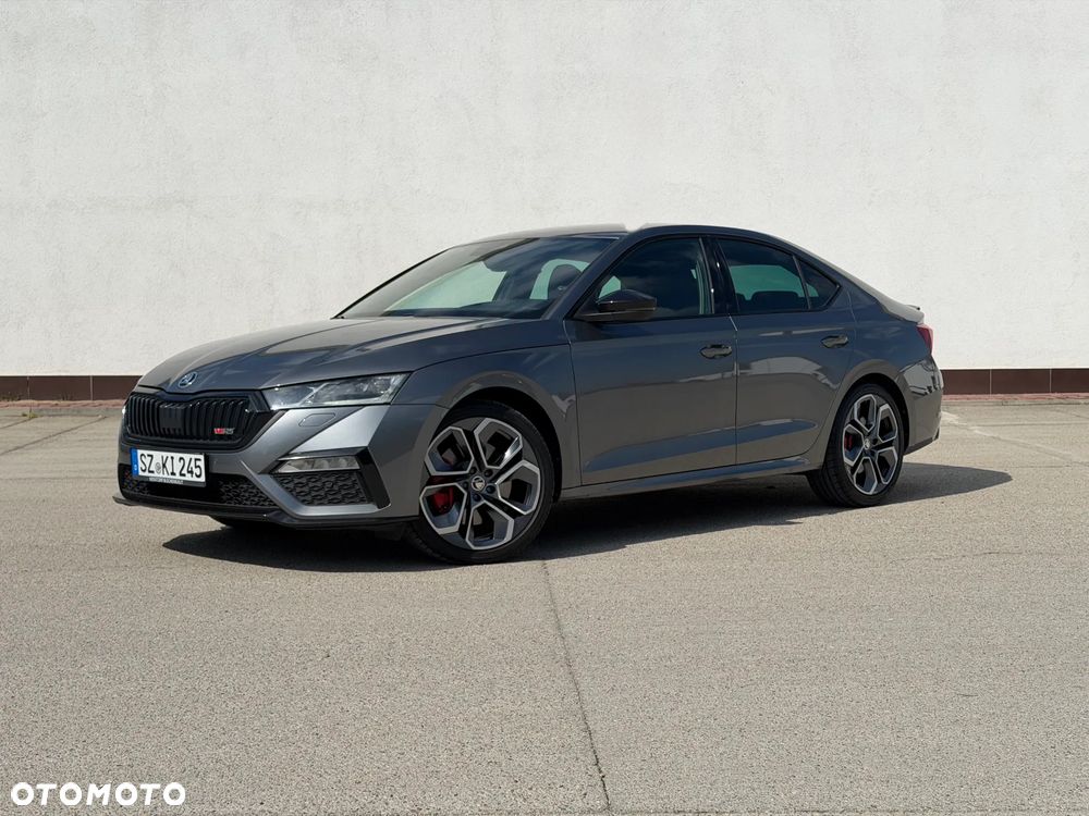 Skoda Octavia 2.0 TSI RS Challenge 245 DSG - 2