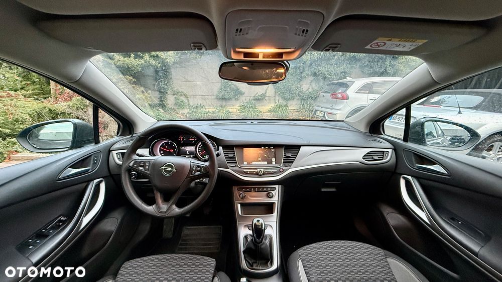 Opel Astra - 22