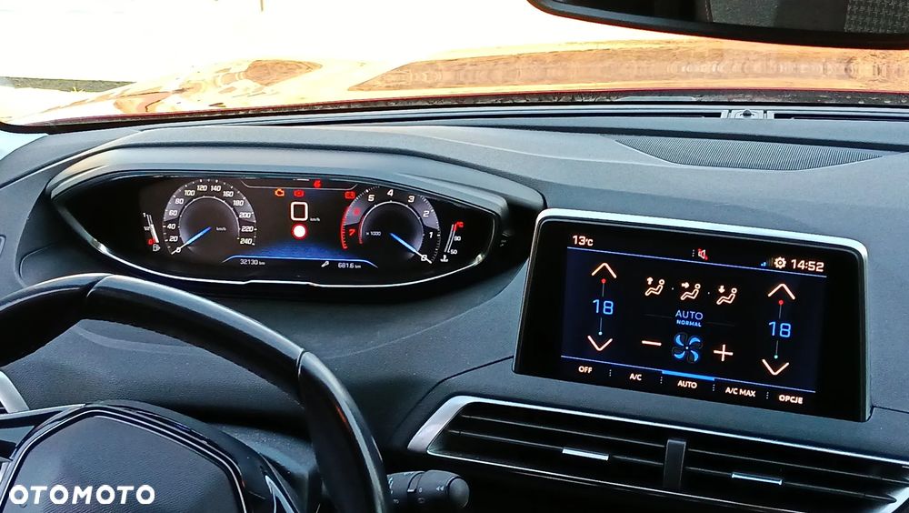 Peugeot 3008 1.2 PureTech GPF Active S&S - 21