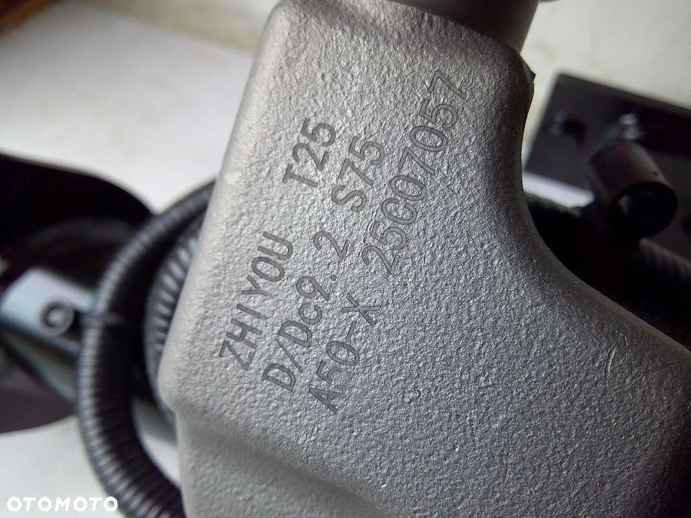 nowy oryginał hak holowniczy mazda 6 gn 6e 24r- - 7