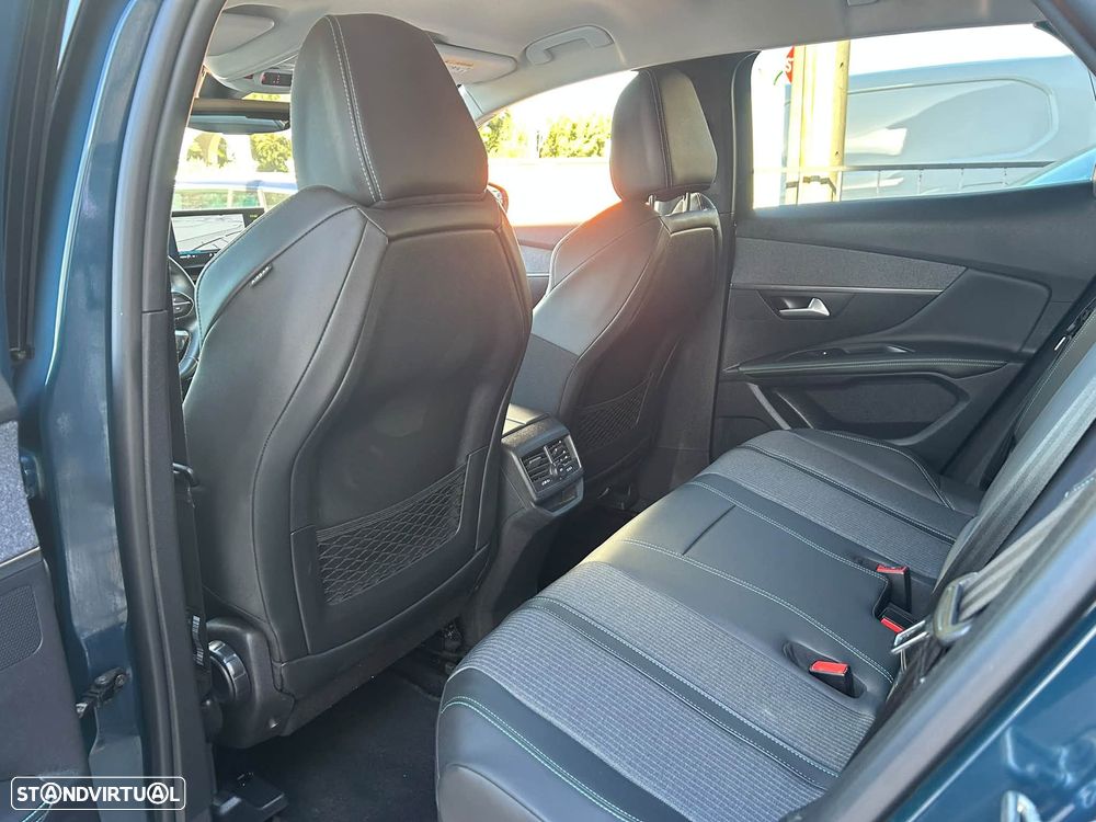 Peugeot 3008 - 47