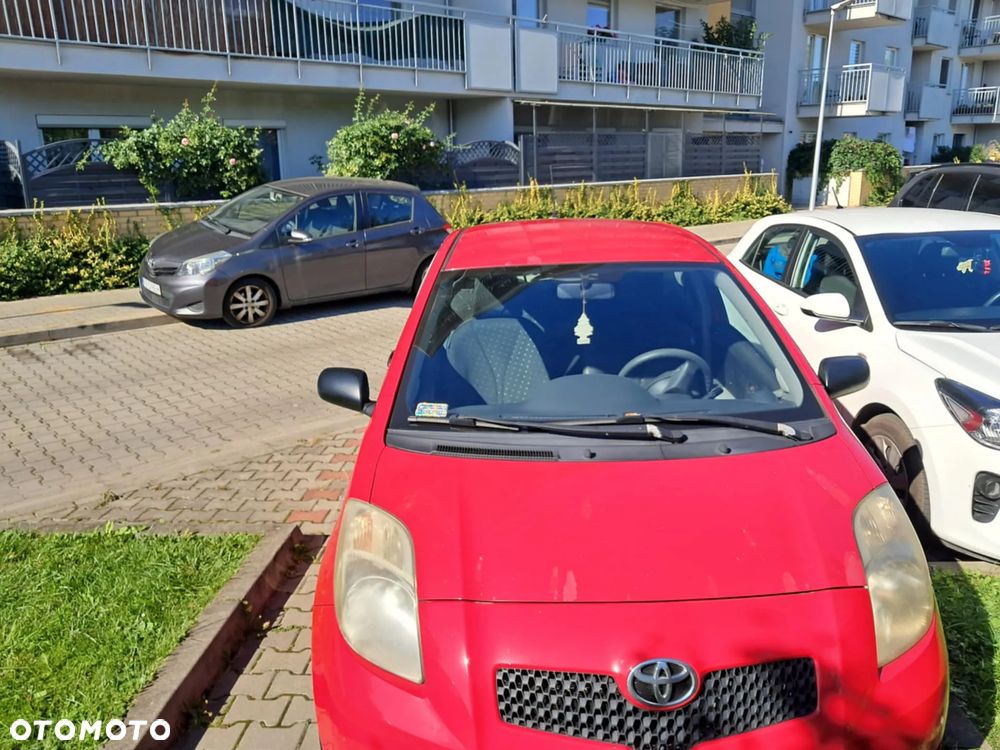 Toyota Yaris 1.4 D-4D - 3
