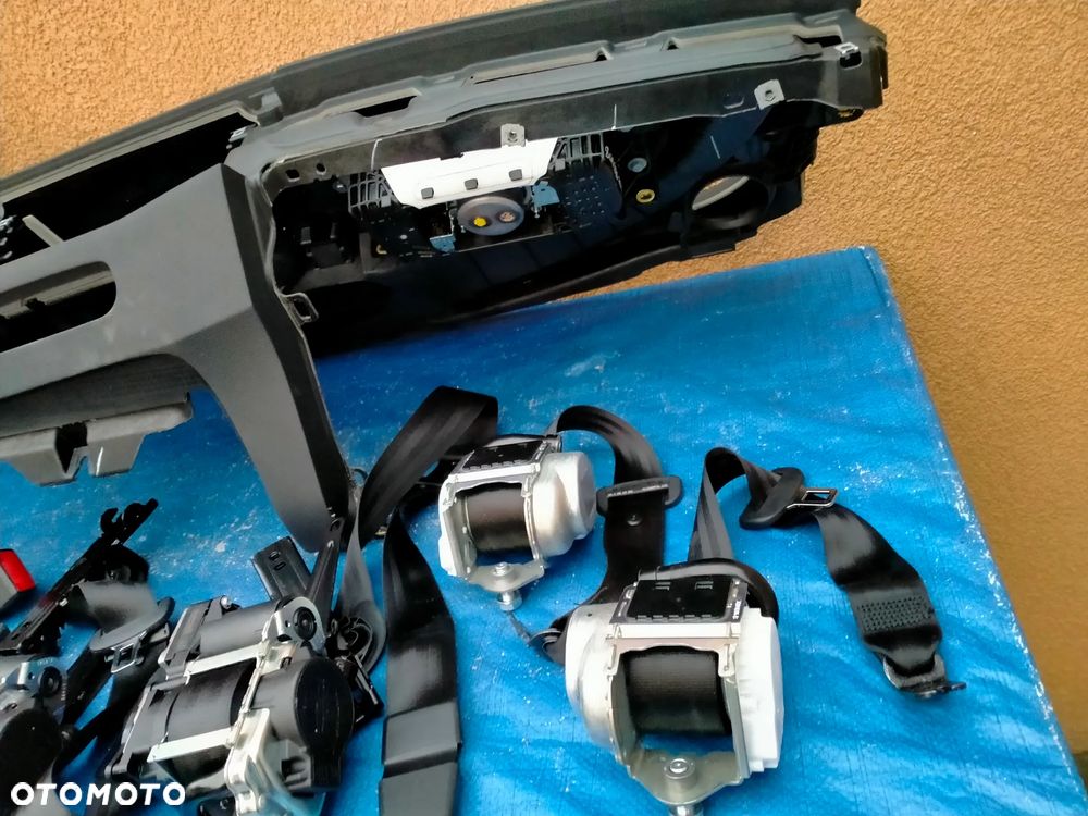 AUDI A4 B9 LIFT / KONSOLA / DESKA  / AIRBAG / PASY / PODUSZKA / KOLANOWA / ORYGINAŁ / Demontaż - 5