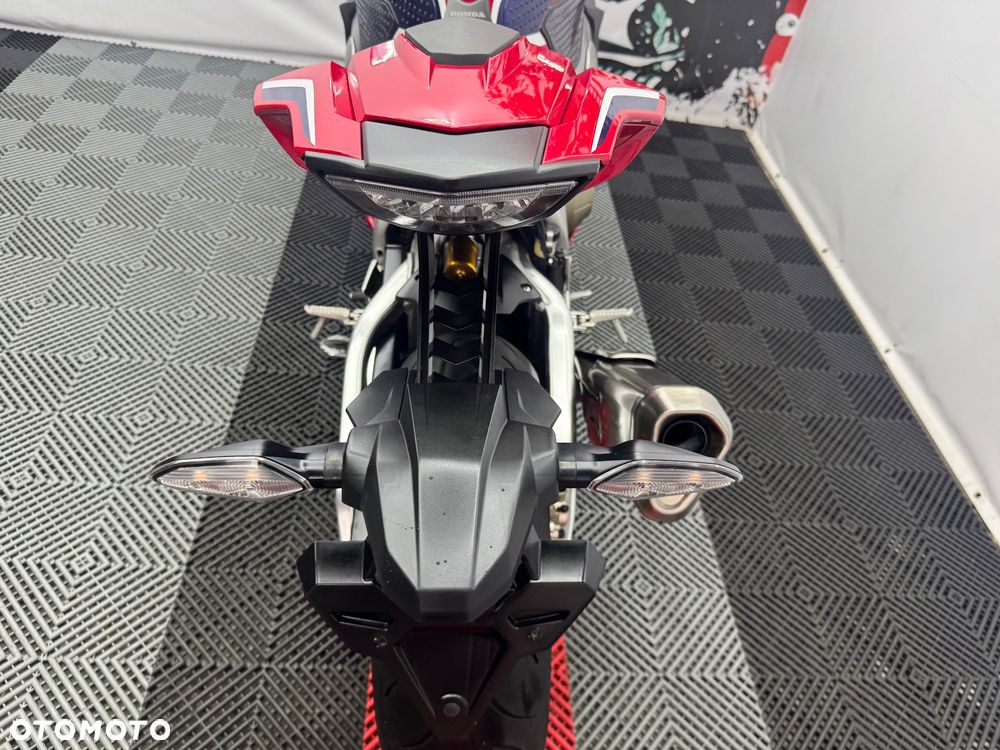Honda CBR - 22