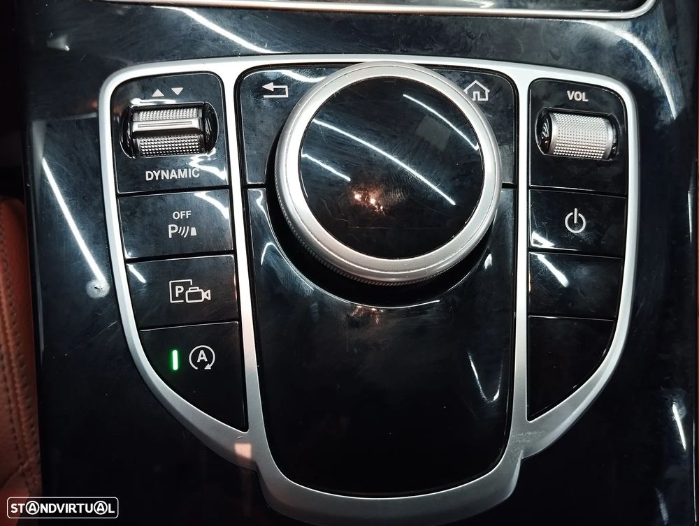 Mercedes-Benz C 220 d AMG Line - 35