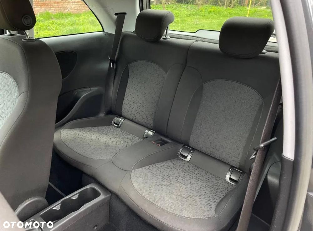 Opel Adam 1.2 - 14