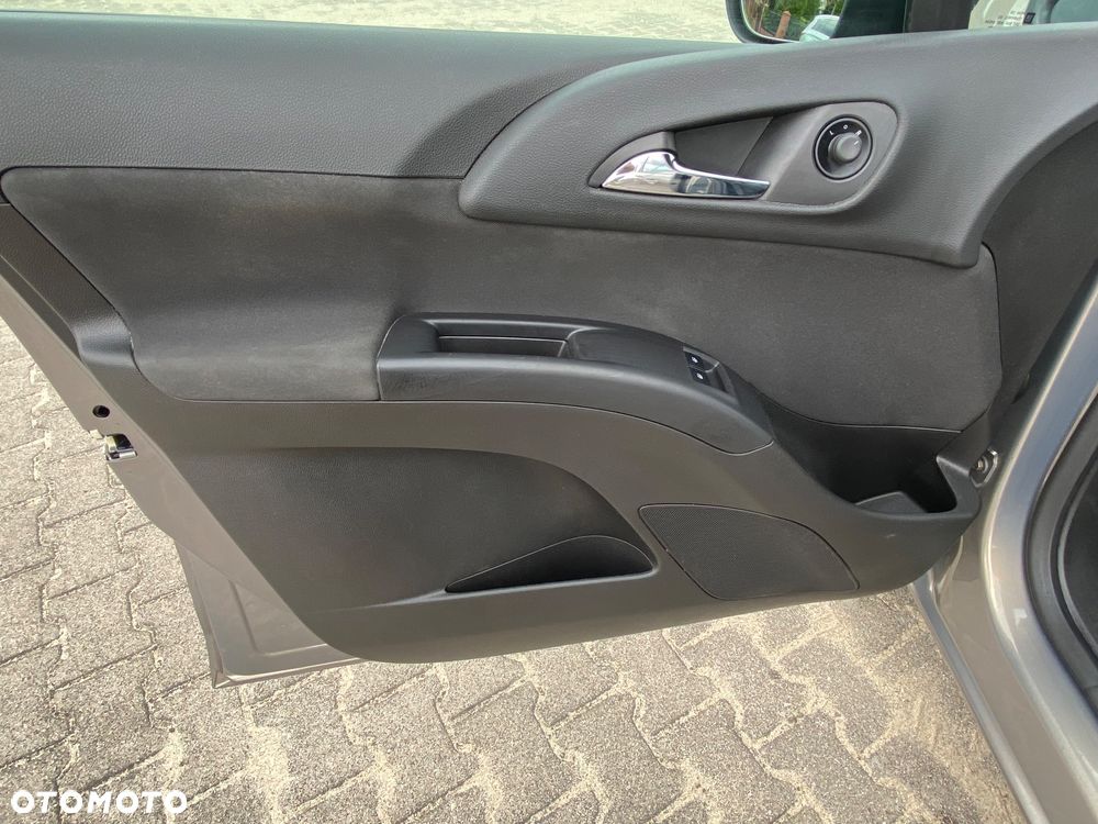 Opel Meriva 1.4 Selection - 16