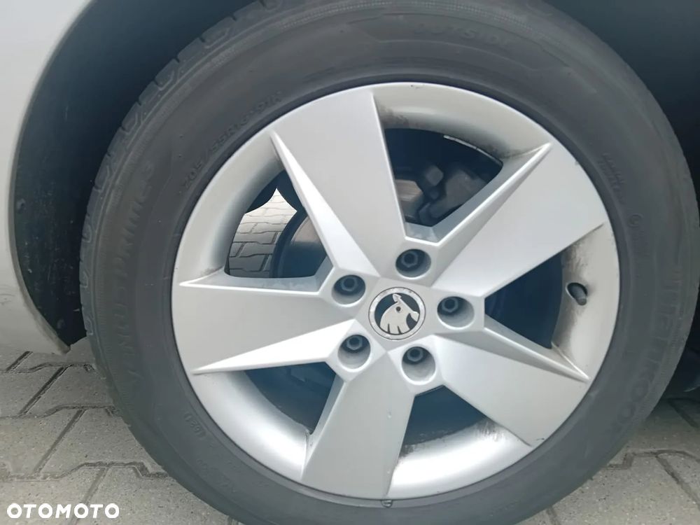 Skoda Octavia 1.6 TDI Ambition - 8