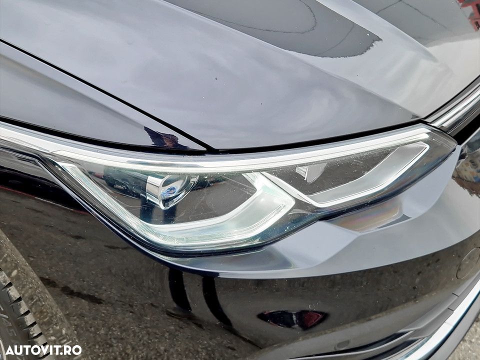 Volkswagen Golf 2.0 TDI SCR DSG Life - 9