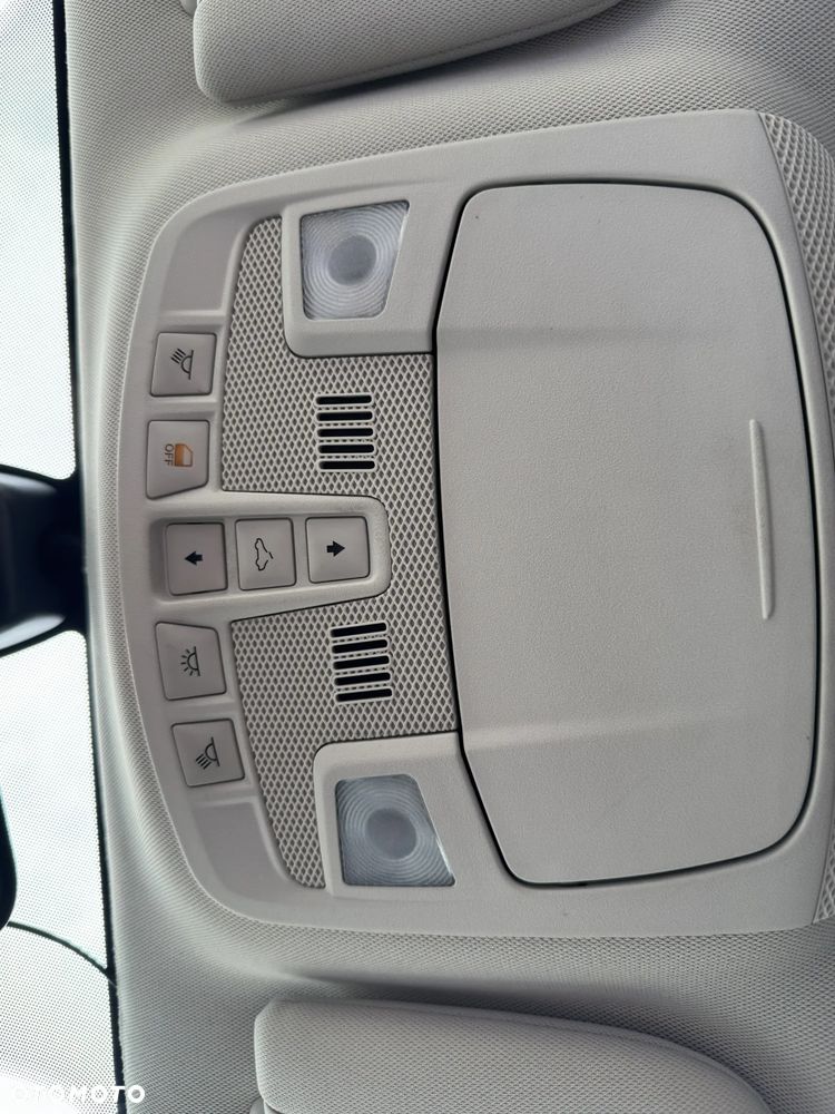 Ford Mondeo 2.0 TDCi STart-Stopp PowerShift-Aut Vignale - 34