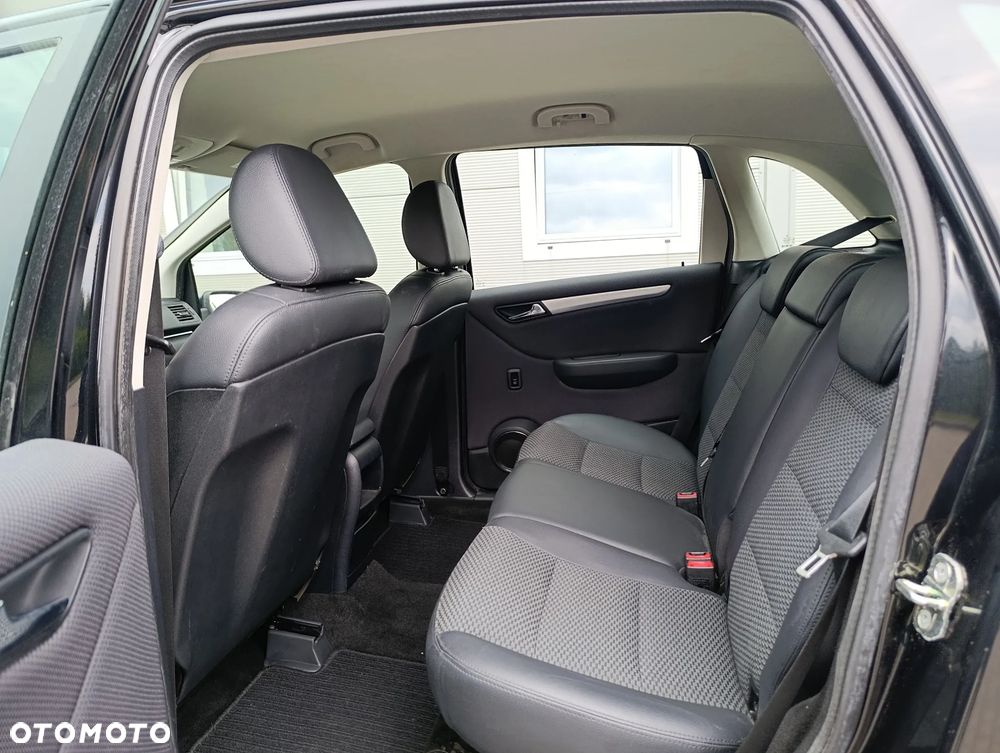 Mercedes-Benz Klasa B 160 BlueEFFICIENCY - 9