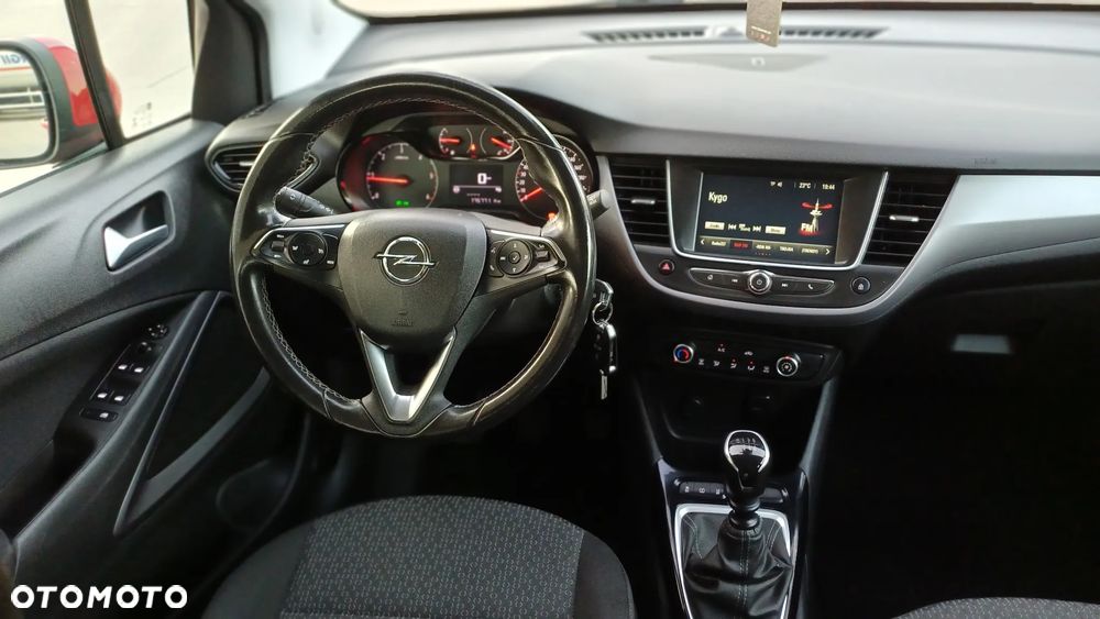 Opel Crossland X - 17