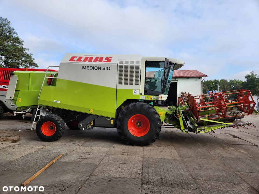 Claas MEDION 310 - 10