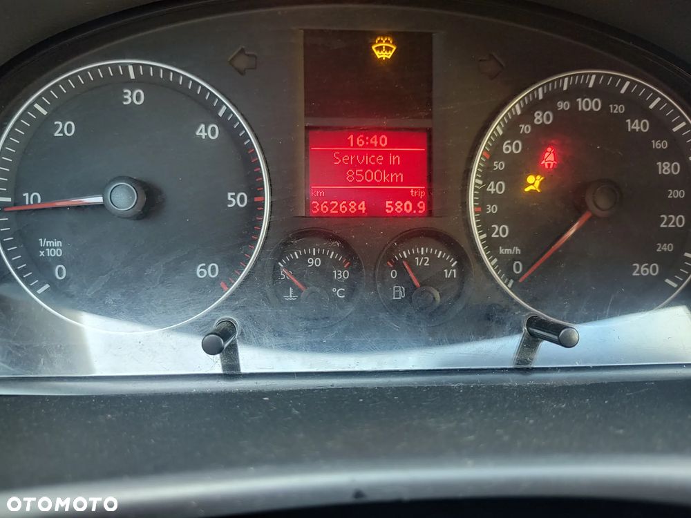 Volkswagen Touran 1.9 TDI Basis - 6