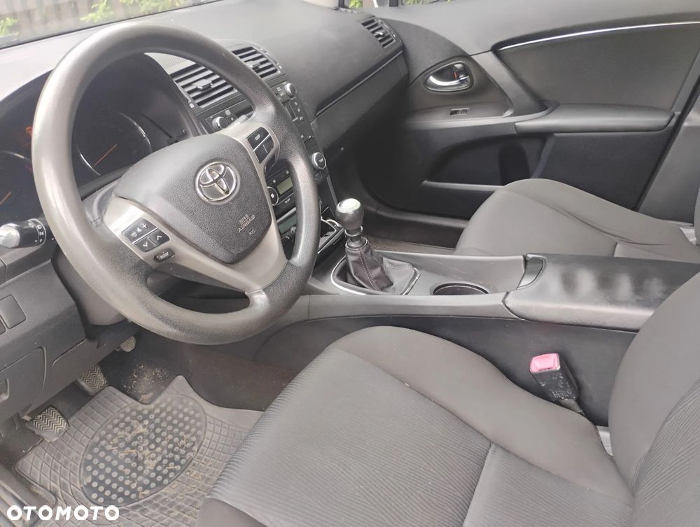 Toyota Avensis 2.0 D-4D Luna - 3