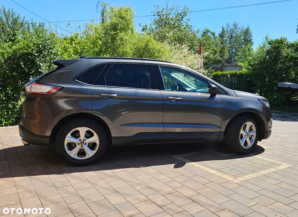 Ford Edge - 9