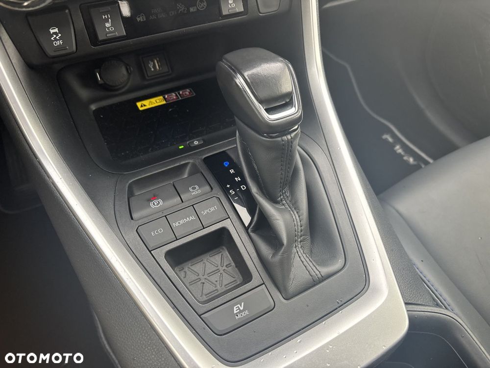 Toyota RAV4 2.5 Hybrid Selection 4x2 - 23