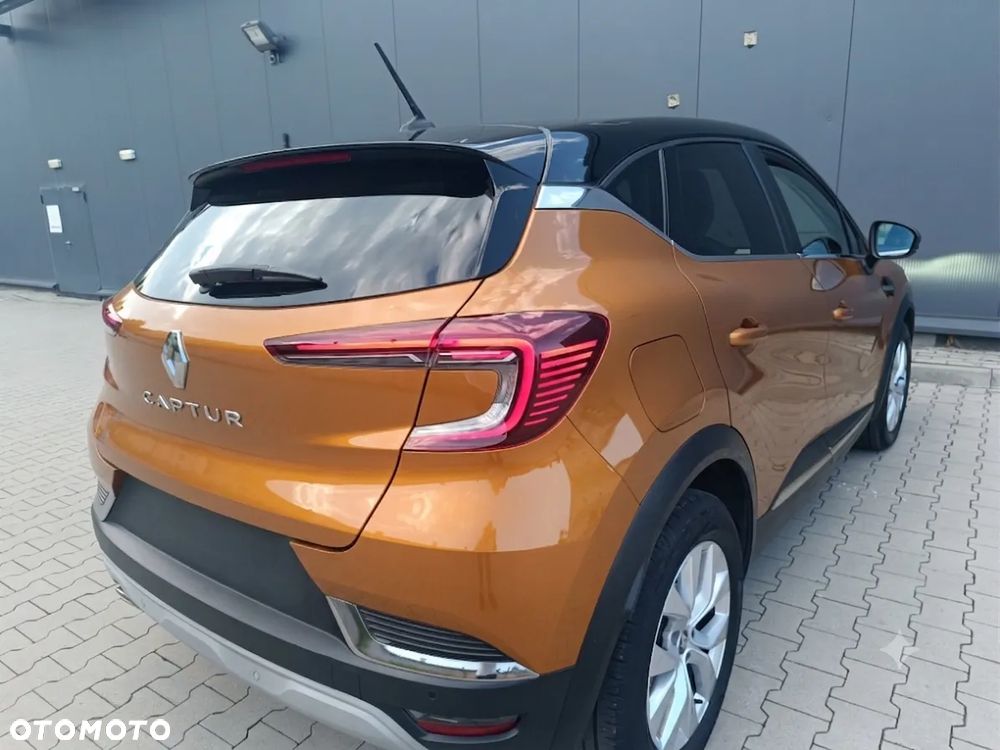 Renault Captur - 4