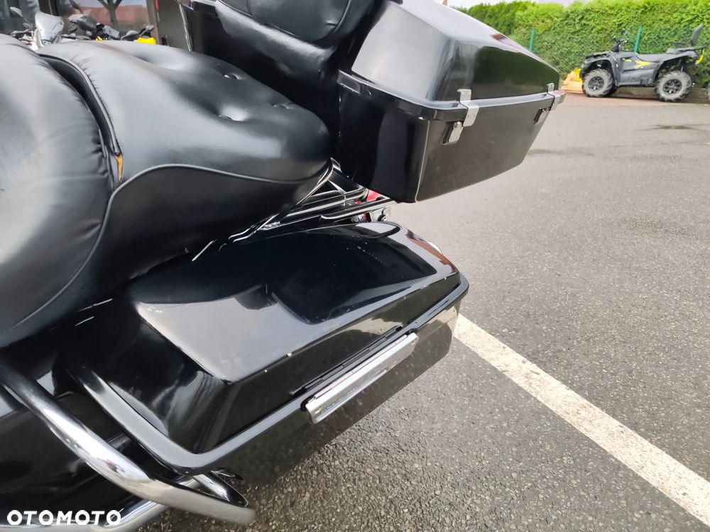 Harley-Davidson FLHT Electra Glide Standard - 41