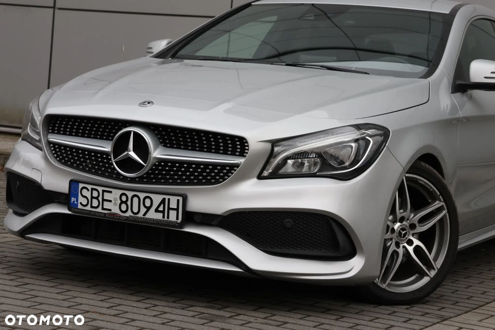 Mercedes-Benz CLA 180 d AMG Line - 2