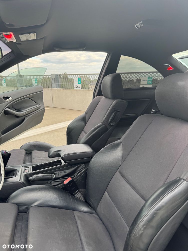 BMW Seria 3 328Ci - 6