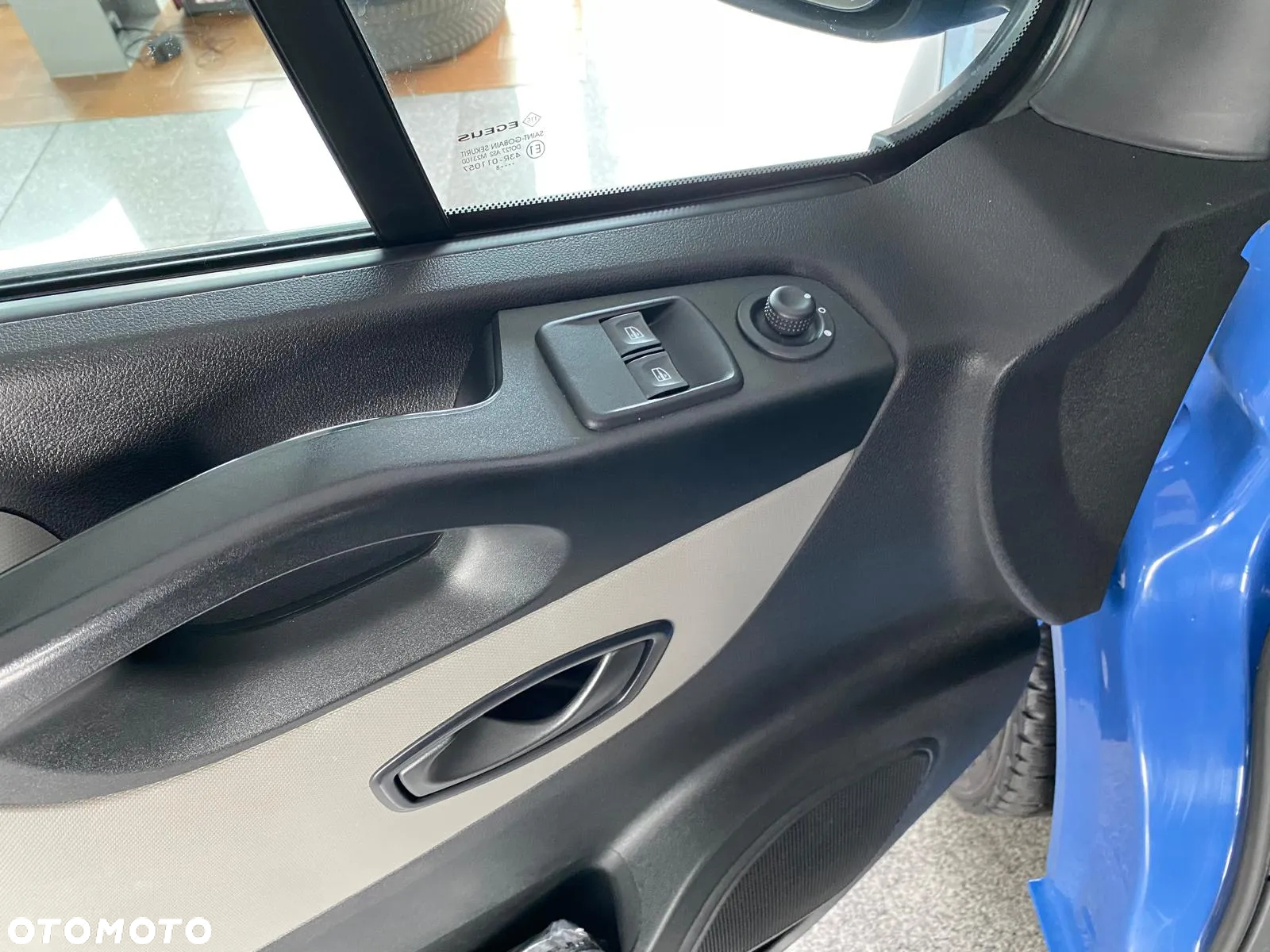 Renault Trafic - 24