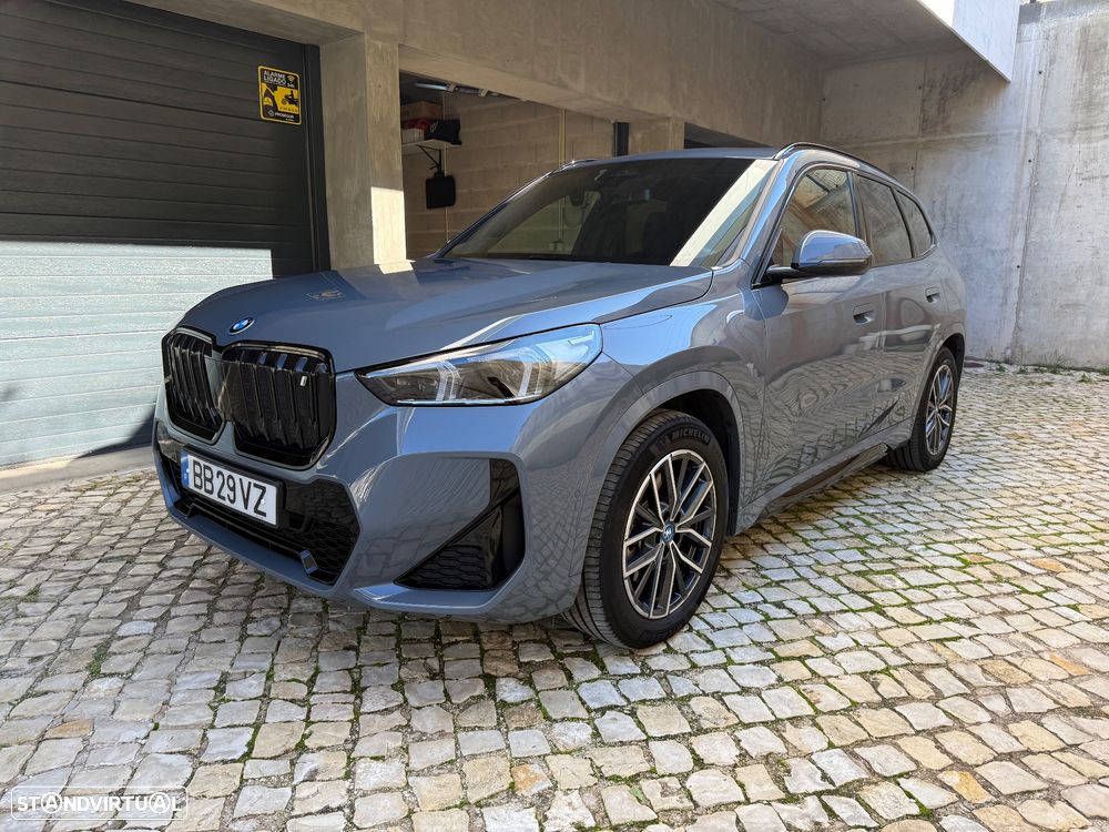 BMW iX1 xDrive30 Pack Desportivo M Pro - 1