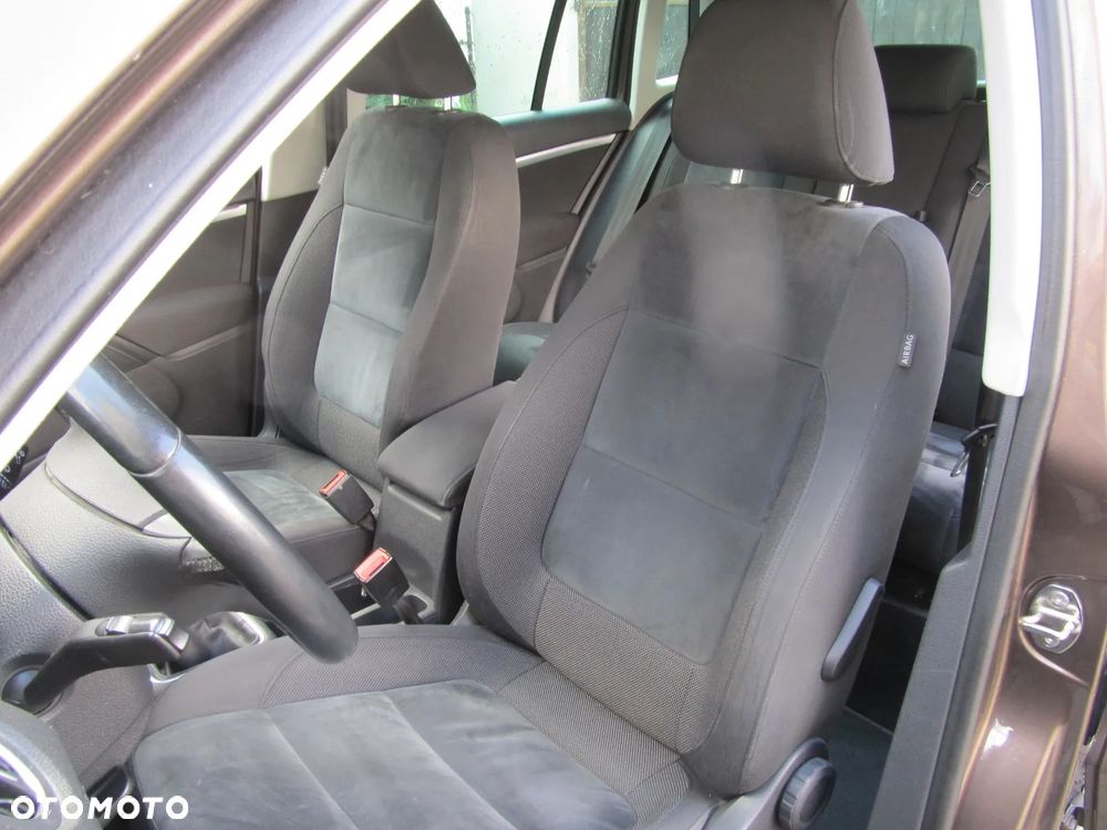 Volkswagen Tiguan 2.0 TDI 4Mot Perfectline R-Style - 11