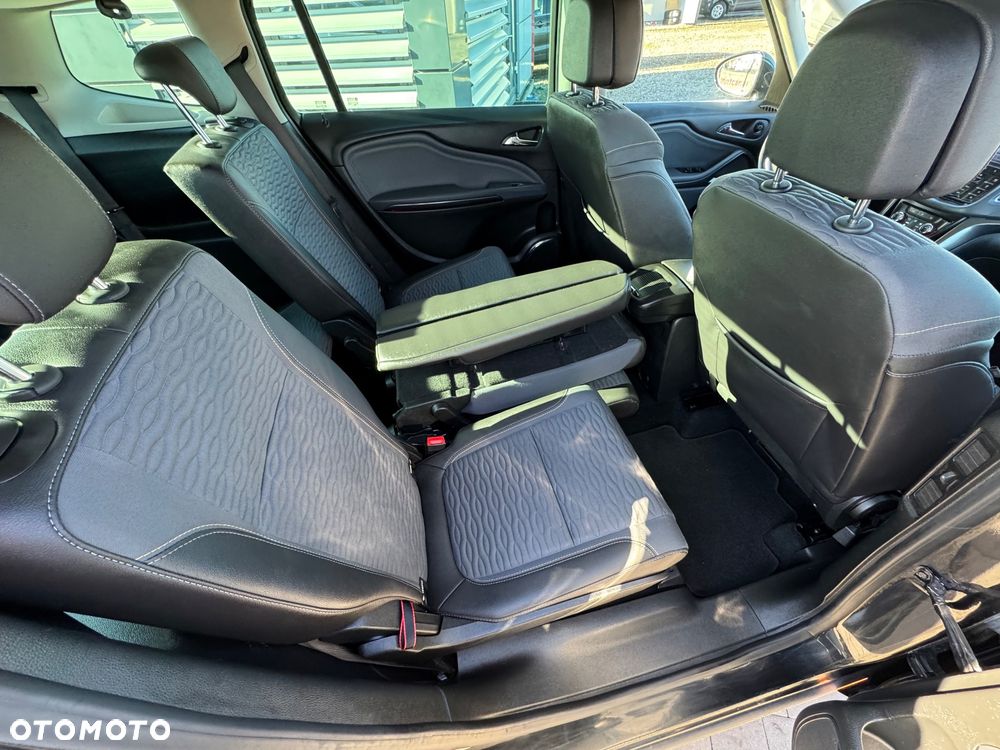 Opel Zafira 1.4 T Cosmo - 12