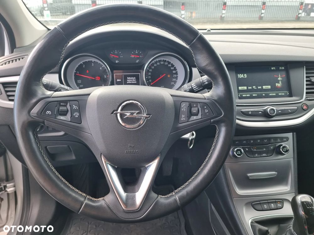 Opel Astra 1.6 D (CDTI) Start/Stop Business - 21