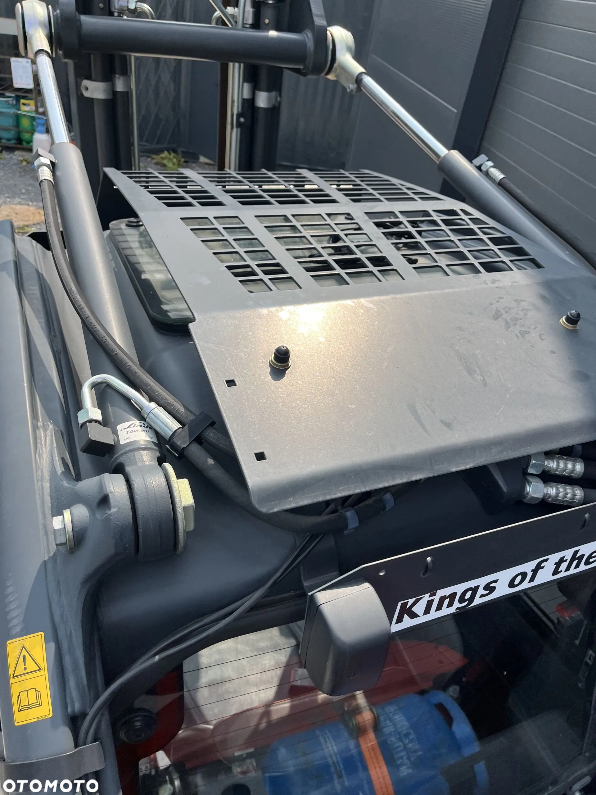 Linde H35-T Gaz LPG TRIPLEX kabina przesuw boczny  oświetlenie drogowe - 23