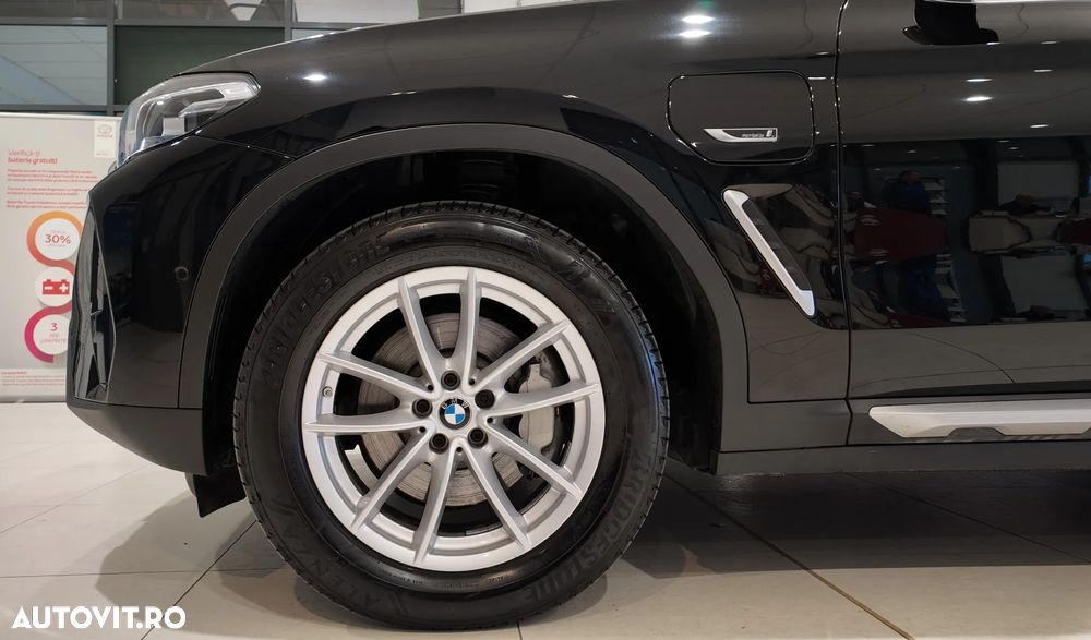 BMW X3 xDrive30e Aut. Advantage - 36