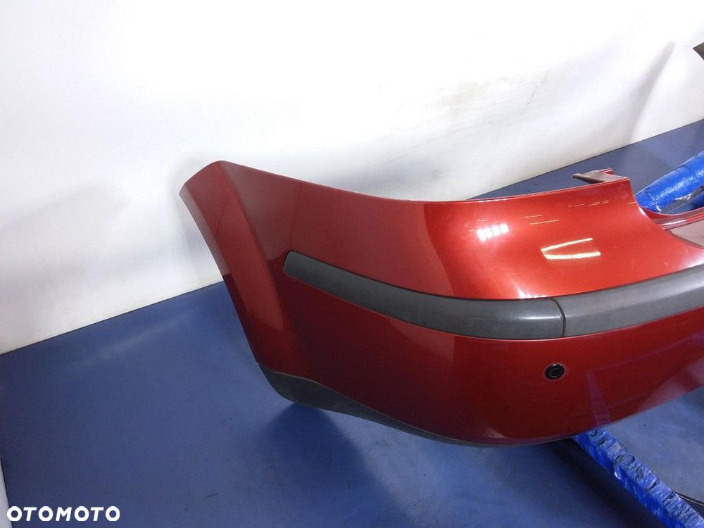 FORD FOCUS MK2 SEDAN ZDERZAK TYŁ TANGO METALLIC - 2