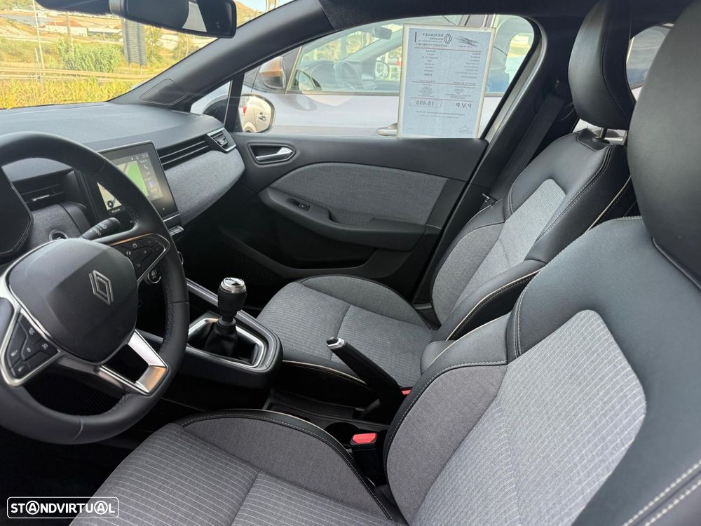 Renault Clio 1.0 TCe Techno - 23