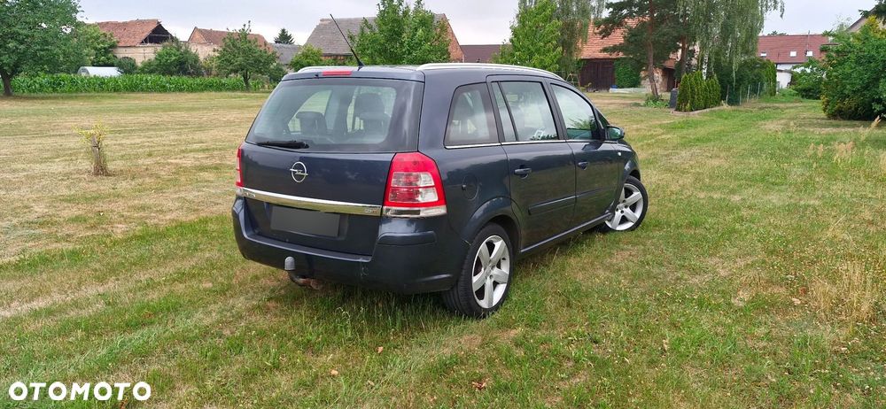 Opel Zafira 1.9 CDTI 111 - 10